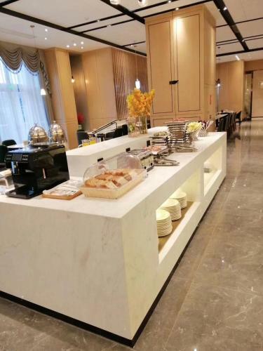 Atour Hotel Changsha Lugu Branch