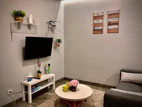 Villa Bsd City By Reqhome
