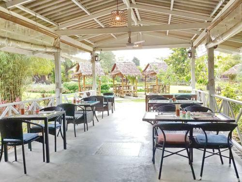 Villa Warin 2 Bedroom By Thailife