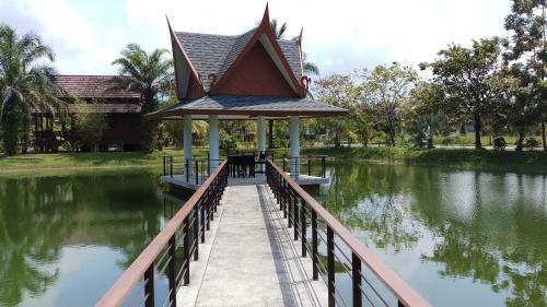 Villa Warin 2 Bedroom By Thailife