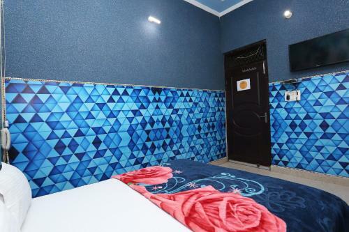 Oyo Flagship 39843 Hotel 999