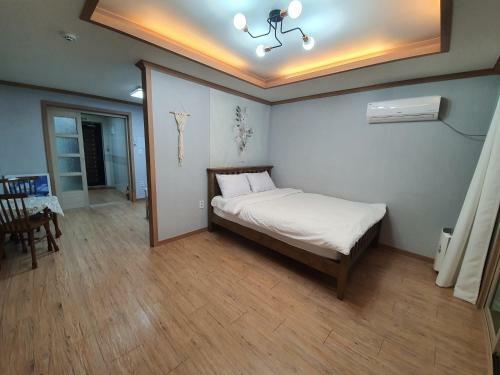 Namhae Manheim Pension