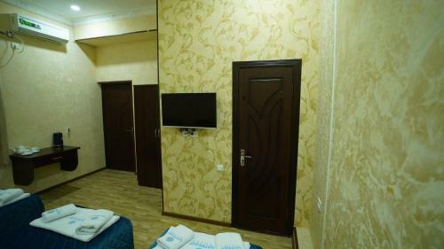 Sapphire Hotel