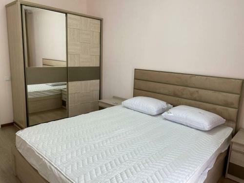 Green Park Apartment