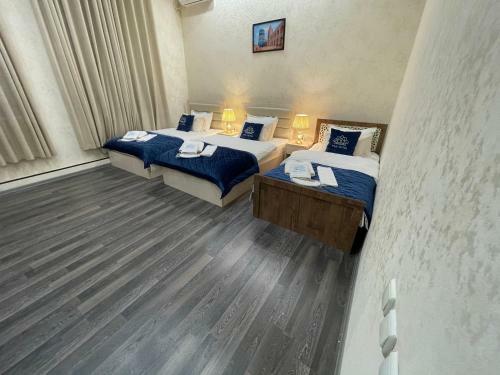 Ipak Hotel