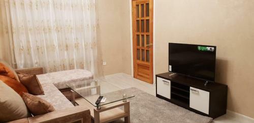 Apartment On Amir Temura 5