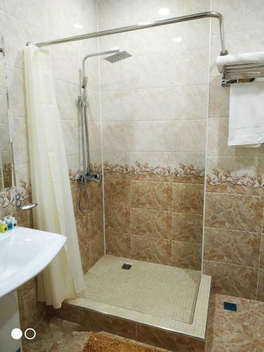 Hostal Happy House Hotel