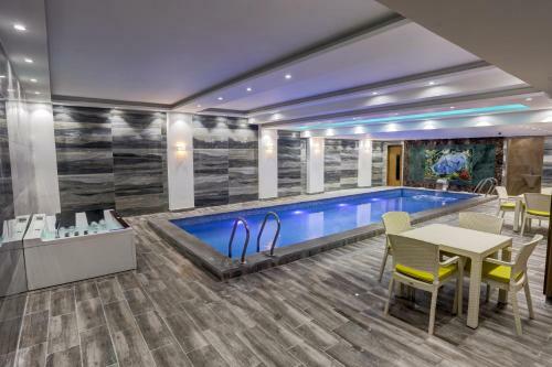 Turquoise Hotel