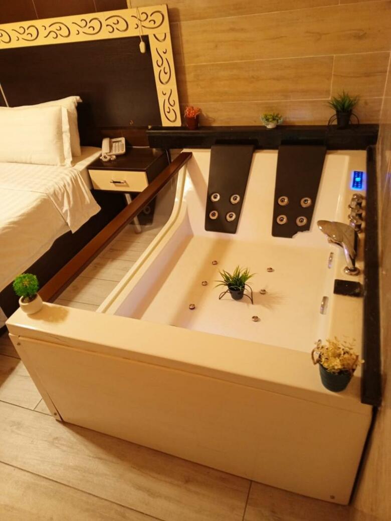 Al-naher Al-khaled Hotel