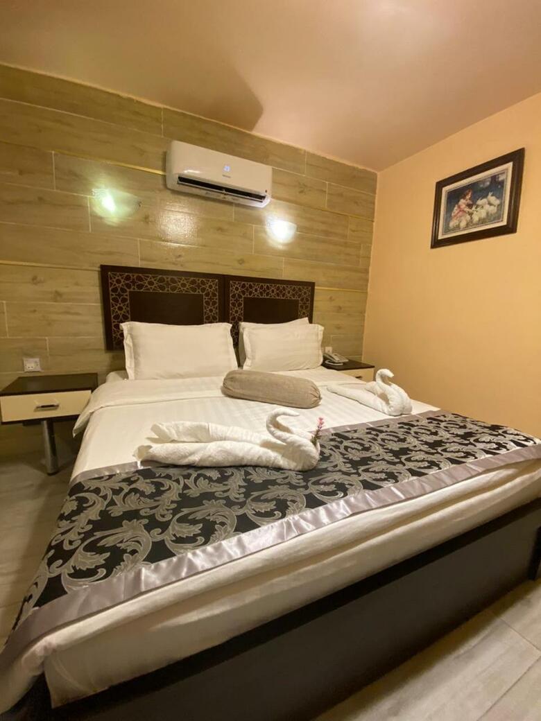 Al-naher Al-khaled Hotel