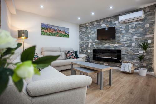 Apartamentos Reina Isabel