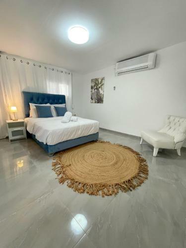 Hostal ?? ????