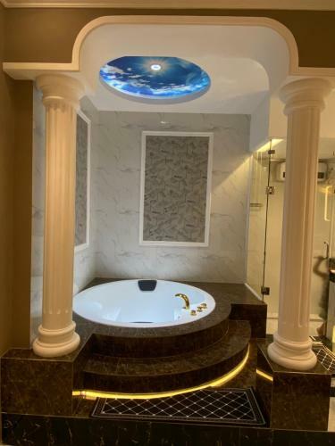 Hotel Kh�ch S?n Ph??c H?ng 1