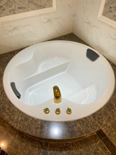 Hotel Kh�ch S?n Ph??c H?ng 1