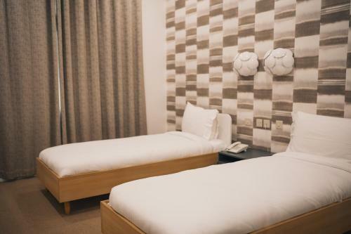 Devona Hotel