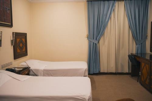 Devona Hotel
