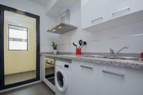 Apartamento Enjoygranada Arabial 5a - Pool & Free Parking