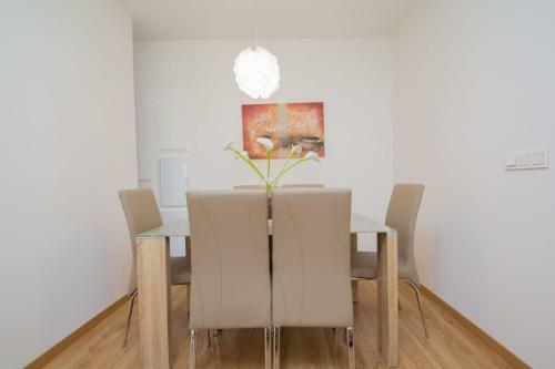 Apartamento Enjoygranada Arabial 5a - Pool & Free Parking
