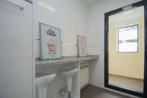 Apartamento Enjoygranada Arabial 5a - Pool & Free Parking
