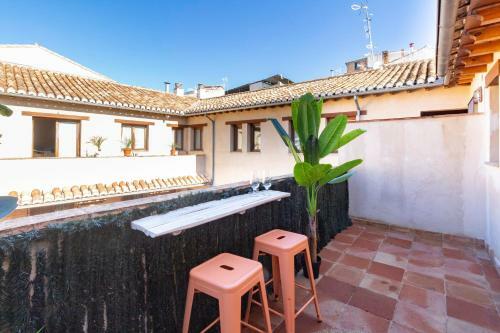 Apartamento Junto Al Albaic�n Con Terraza