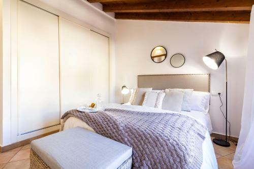 Apartamento Junto Al Albaic�n Con Terraza