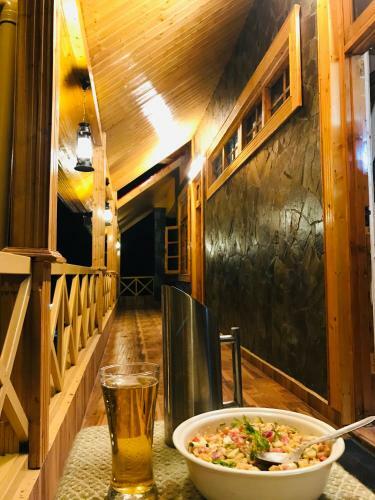 Hotel Rai Kuteer And Cottages