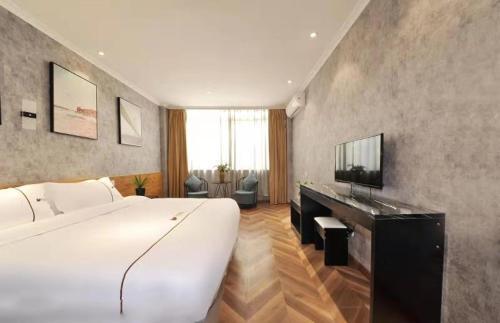 Hotel ??????