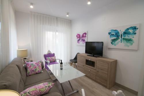 Tuguest Station 2 Apartment