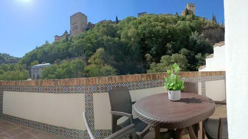 Apartamento Increible Terraza Privada Bajo La Alhambra