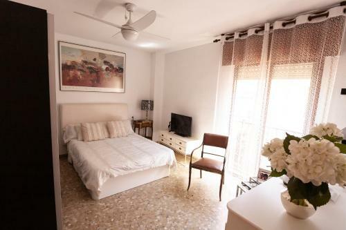 Lola.- Habitacion de Matrimonio, Con Ba�o Privado