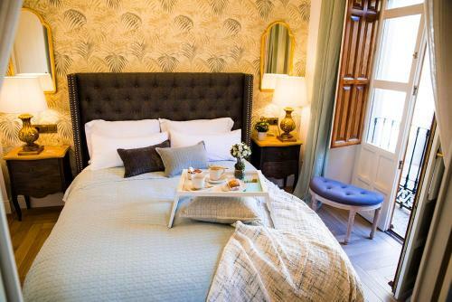 Ch Elvira Luxury Apartment