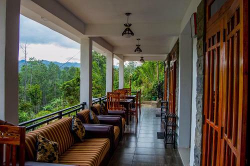 Hostal Rustle Hill Panorama Inn