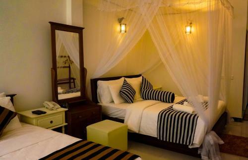 Hostal Shining Green View