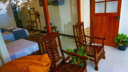 Hostal Shining Green View