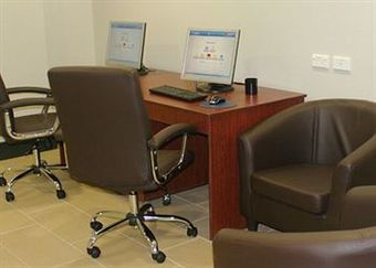 Aparthotel Quality Suites Pioneer Sands