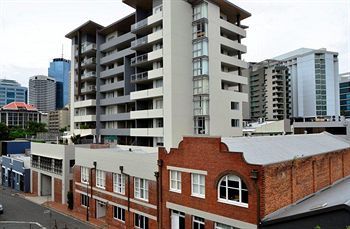 Aparthotel Frisco Apartments