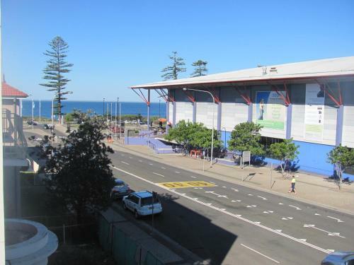 City Beach Motel