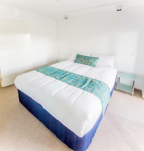 Eastwood Apartments