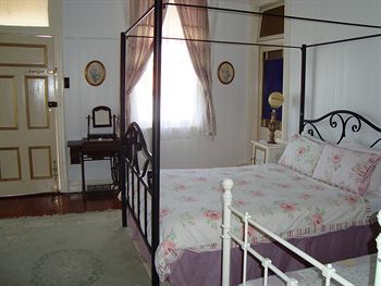 Hostal Franklin Villa