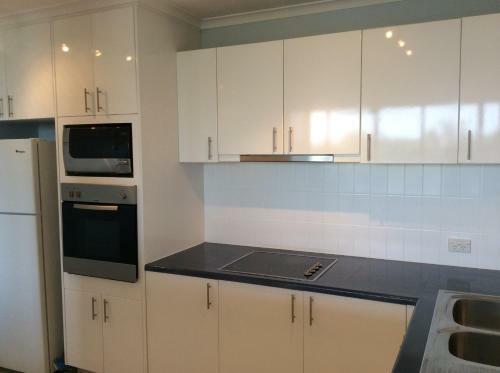 Aparthotel Kirribilli Apartments