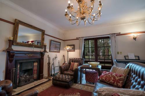 Hostal Grove Manor