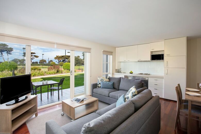Hotel Mantra Lorne