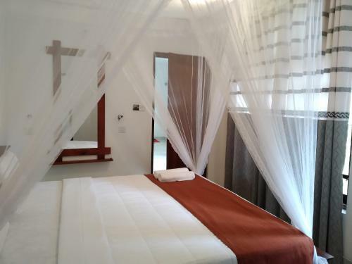 Holly House Homestay
