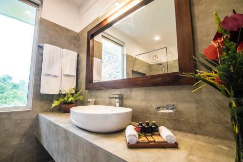 Tip Top Boutique Hotel