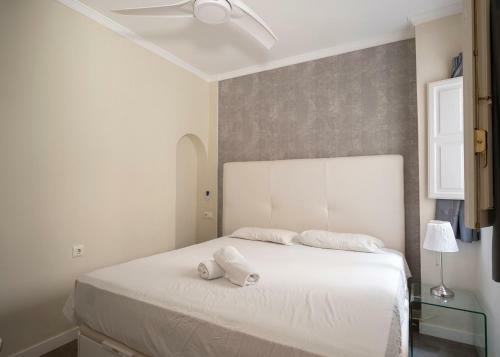 Apartamentos �ptima Palacete De La Alhambra Parking