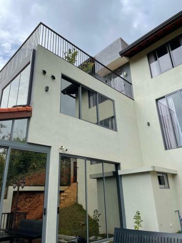 Bed & Breakfast Bellaxy Ceylon