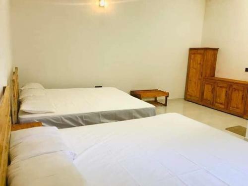 Hostal Nine Arch Eco Camper's Inn