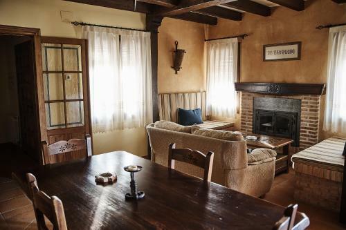 Casa Rural El Cantueso
