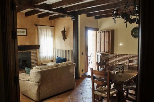 Casa Rural El Cantueso