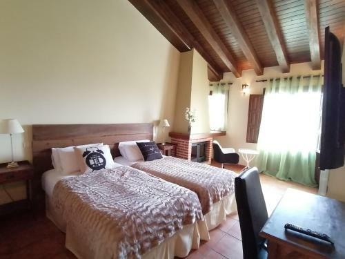 La Posada De Horcajuelo